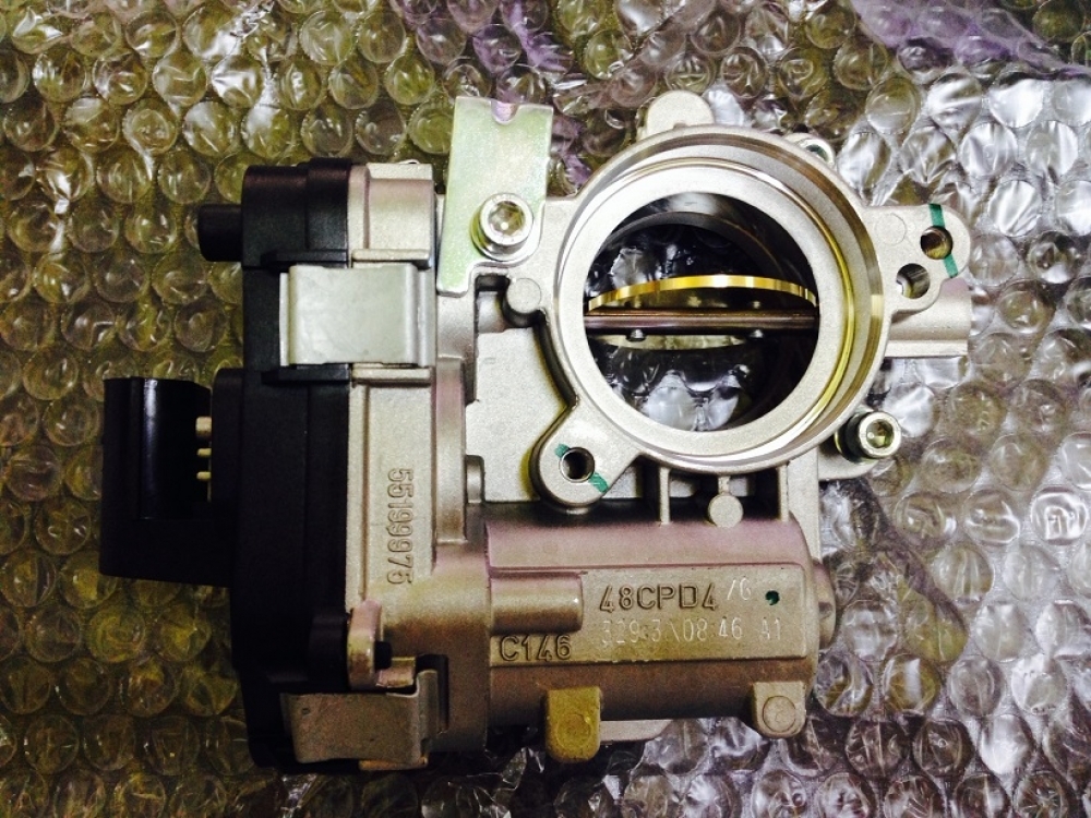 Corp clapeta acceleratie Opel Vectra C original GM